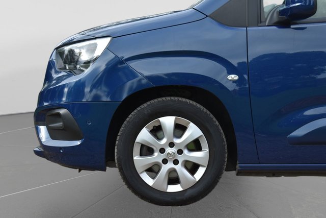 2019 VAUXHALL COMBO LIFE 1.5 Turbo D BlueInjection Energy MPV 5dr Diesel Manual Euro 6 (s/s) (7 Seat) (100 ps) - Photo 11