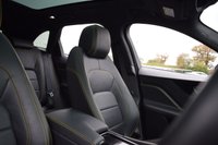 USED 2020 70 JAGUAR F-PACE 3.0 D300 V6 300 Sport SUV 5dr Diesel Auto AWD Euro 6 (s/s) (300 ps) PAN ROOF / 22" ALLOYS / FSH