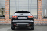 USED 2020 70 JAGUAR F-PACE 3.0 D300 V6 300 Sport SUV 5dr Diesel Auto AWD Euro 6 (s/s) (300 ps) PAN ROOF / 22" ALLOYS / FSH