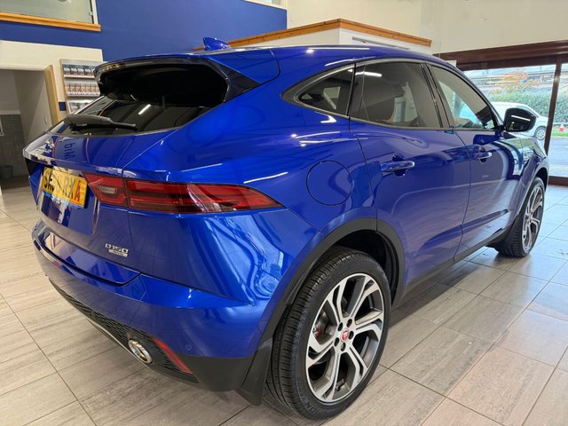 2019 Jaguar E-Pace 2L S 5dr - Photo 3