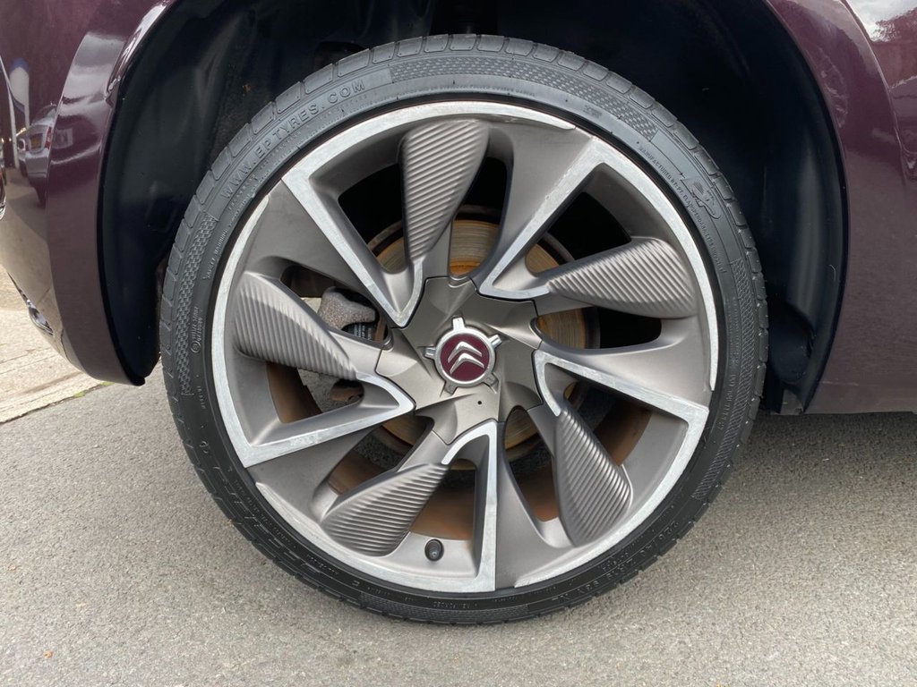 USED 2014 64 CITROEN DS4 2.0 HDi DSport Hatchback 5dr Diesel Manual Euro 5 (160 ps) ONLY 49000 MILES