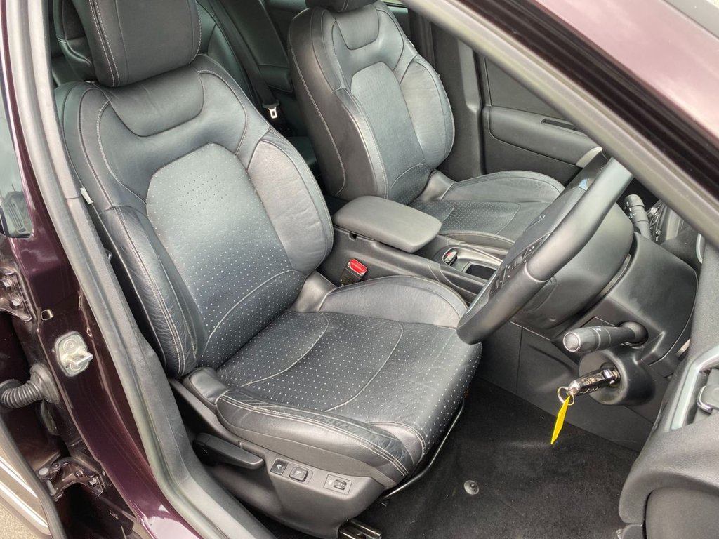 USED 2014 64 CITROEN DS4 2.0 HDi DSport Hatchback 5dr Diesel Manual Euro 5 (160 ps) ONLY 49000 MILES