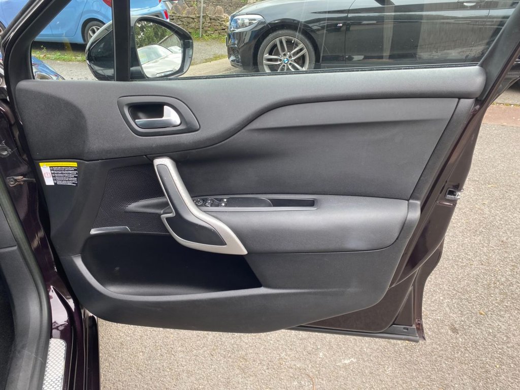 USED 2014 64 CITROEN DS4 2.0 HDi DSport Hatchback 5dr Diesel Manual Euro 5 (160 ps) ONLY 49000 MILES