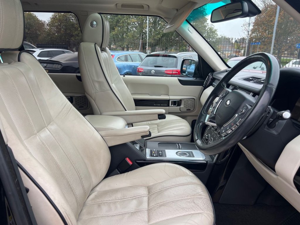 USED 2012 12 LAND ROVER RANGE ROVER 4.4 TD V8 Westminster SUV 5dr Diesel Auto 4WD Euro 5 (313 bhp) *AWARD WINNING DEALERSHIP*