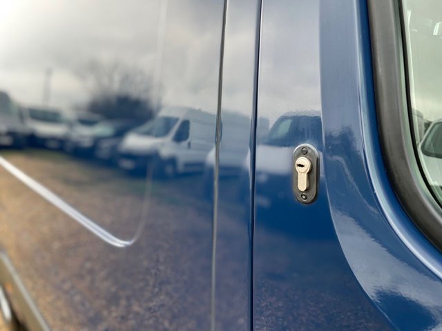 2019 Mercedes-Benz Sprinter 2.1L null 5dr - Photo 8