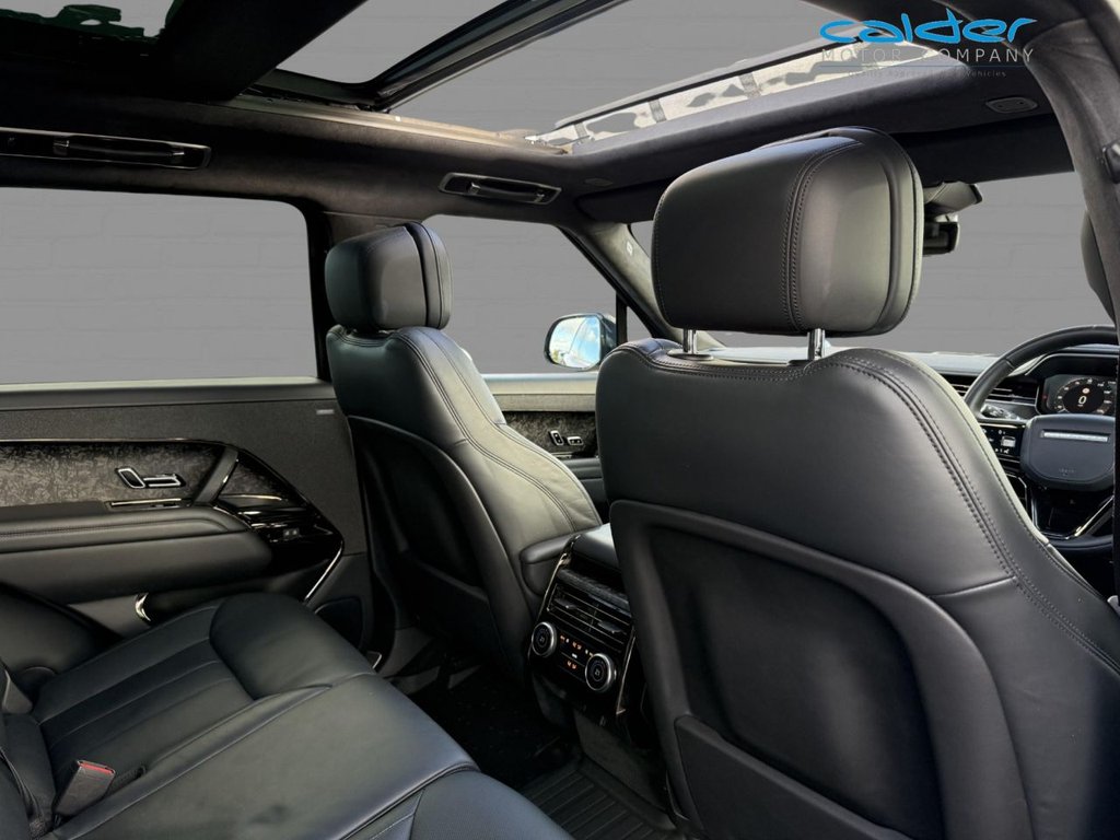 USED 2022 72 LAND ROVER RANGE ROVER SPORT 3.0 P510e 38.2kWh First Edition SUV 5dr Petrol Plug-in Hybrid Auto 4WD Euro 6 (s/s) (510 ps) 23”ALLOYS+ELEC DEP STEPS+1F/KEEPER