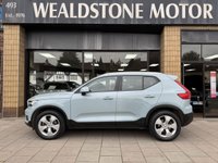 USED 2018 18 VOLVO XC40 2.0 T4 Momentum Pro SUV 5dr Petrol Auto AWD Euro 6 (s/s) (190 ps) FRONT + REAR SENSORS | REAR CAMERA