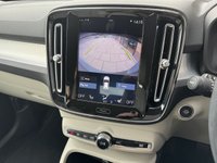 USED 2018 18 VOLVO XC40 2.0 T4 Momentum Pro SUV 5dr Petrol Auto AWD Euro 6 (s/s) (190 ps) FRONT + REAR SENSORS | REAR CAMERA
