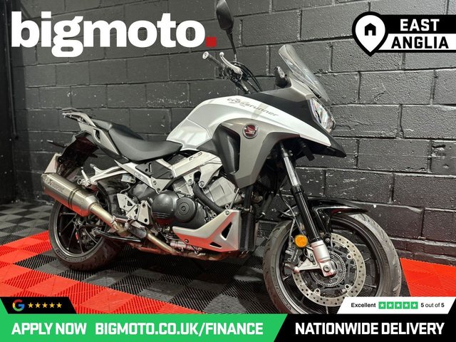 View our HONDA VFR800X CROSSRUNNER