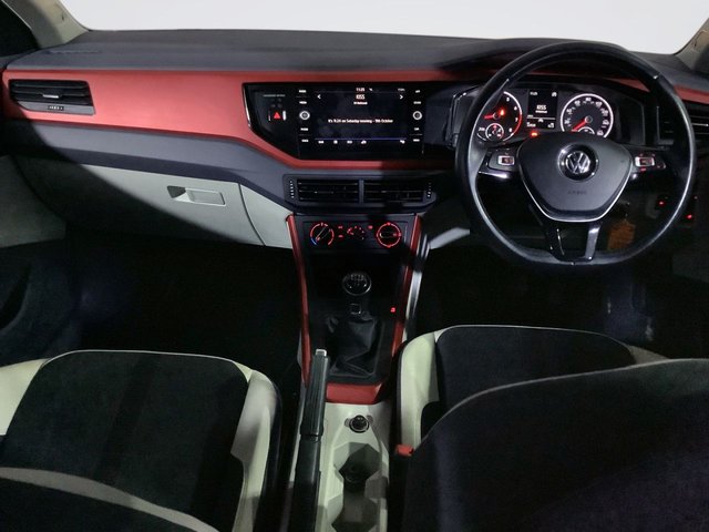 2019 Volkswagen Polo - Photo 3