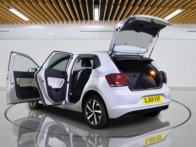 2019 Volkswagen Polo - Photo 10