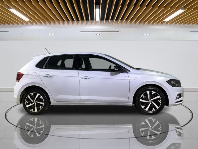 2019 Volkswagen Polo - Photo 9