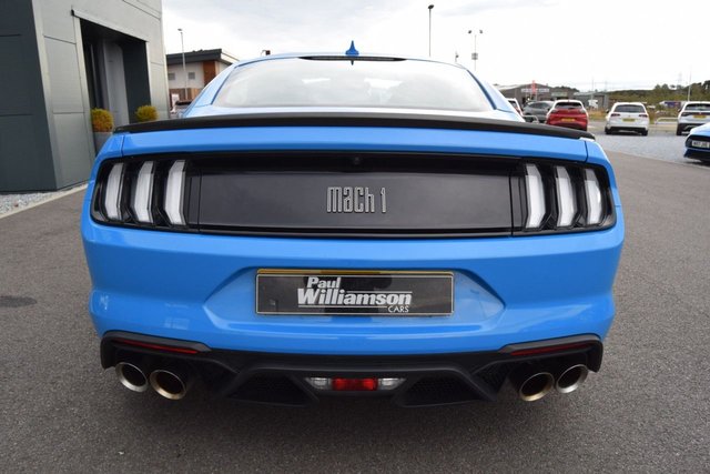 2022 FORD MUSTANG - Photo 11