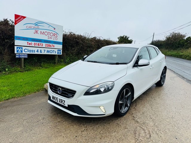 2015 15 Volvo V40 1.6 D2 R-Design Hatchback 5dr Diesel Manual Euro 5 (s/s) (115 ps)