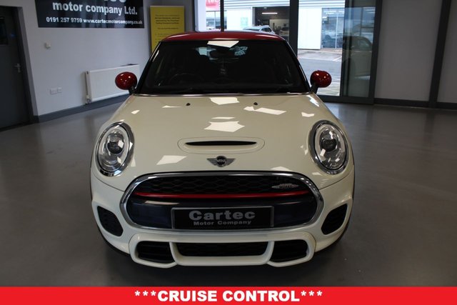 2017 MINI Cooper 2L John Cooper Works 3dr - Photo 3