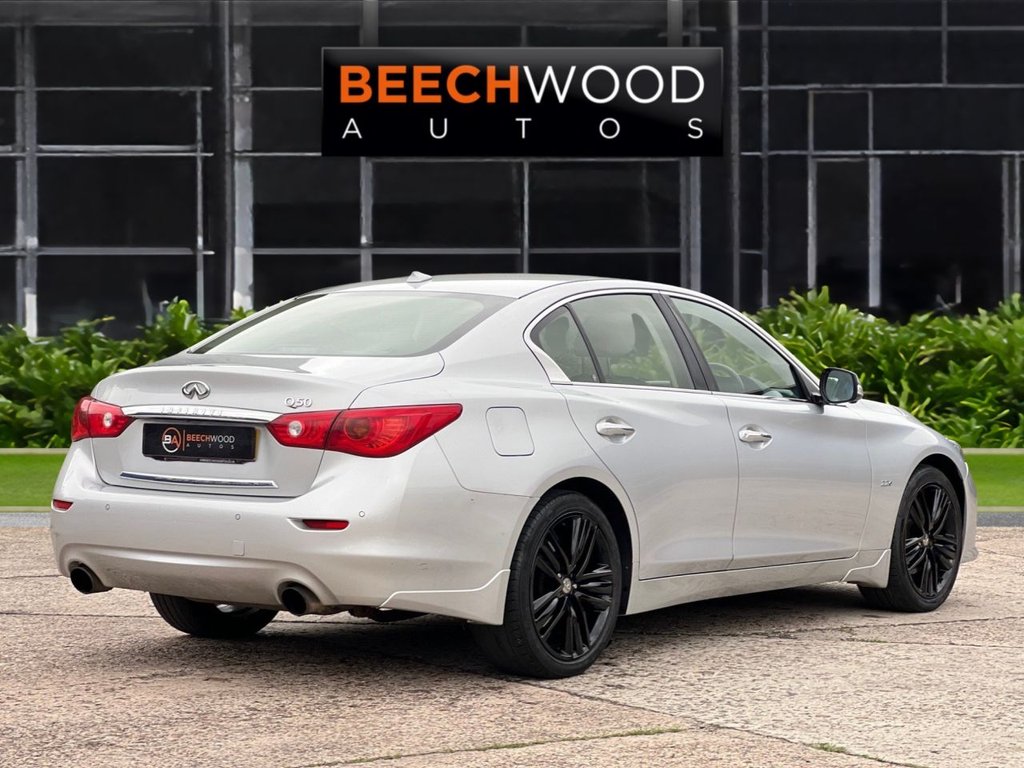 USED 2015 65 INFINITI Q50 2.2d Sport Tech Saloon 4dr Diesel Auto Euro 5 (s/s) (170 ps) **SLIDING SUN ROOF**