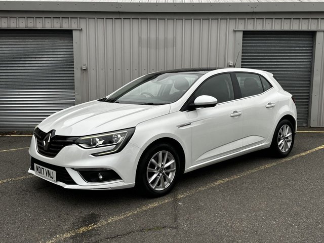 2017 RENAULT MEGANE