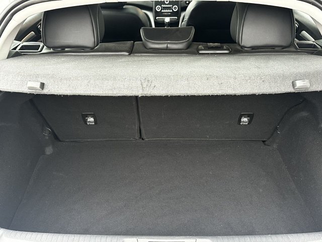 2017 RENAULT MEGANE - Photo 11