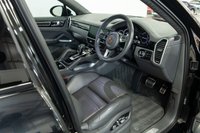 USED 2019 19 PORSCHE CAYENNE Cayenne 4.0T V8 Turbo Coupe 5dr Petrol TiptronicS 4WD Euro 6 (s/s) (550 ps) Huge specification Cayenne 4.0 V8 Turbo with Full Porsche service history, Pan roof, Burmeister, Adaptive cruise control, 360 Camera with front and rear parking sensors, 22" RS Alloys
