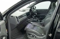 USED 2019 19 PORSCHE CAYENNE Cayenne 4.0T V8 Turbo Coupe 5dr Petrol TiptronicS 4WD Euro 6 (s/s) (550 ps) Huge specification Cayenne 4.0 V8 Turbo with Full Porsche service history, Pan roof, Burmeister, Adaptive cruise control, 360 Camera with front and rear parking sensors, 22" RS Alloys