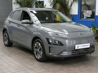 USED 2021 21 HYUNDAI KONA 64kWh Premium SUV 5dr Electric Auto (10.5kW Charger) (204 ps) SAT NAV ANDROID APPLE CARPLAY HEATED SEATS CRUISE CONTROL REAR VIEW CAMERA PARKING SENSORS 1 OWNERS EXCELLENT SERVICE HISTORY HYUNDAI WARRANTY TILL JUNE 2026