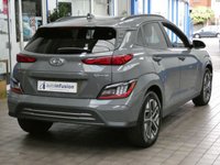 USED 2021 21 HYUNDAI KONA 64kWh Premium SUV 5dr Electric Auto (10.5kW Charger) (204 ps) SAT NAV ANDROID APPLE CARPLAY HEATED SEATS CRUISE CONTROL REAR VIEW CAMERA PARKING SENSORS 1 OWNERS EXCELLENT SERVICE HISTORY HYUNDAI WARRANTY TILL JUNE 2026