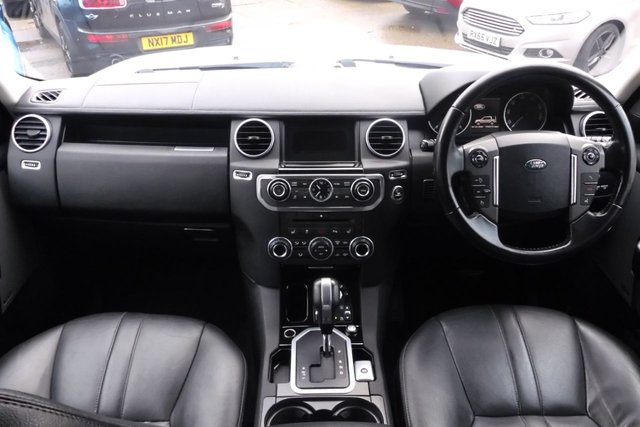 2011 Land Rover DISCOVERY 4 - Photo 2