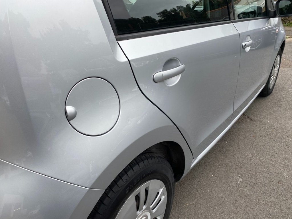 USED 2015 15 VOLKSWAGEN UP! 1.0 Move up! Hatchback 5dr Petrol Manual Euro 5 (60 ps) 2 OWNERS FULL SERVICE HISTORY