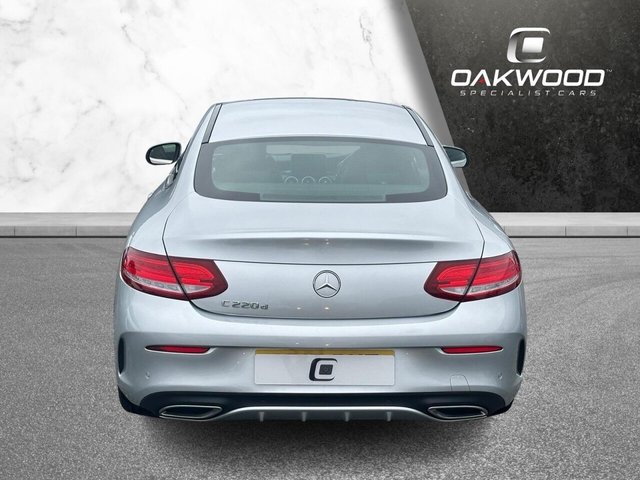 2017 Mercedes-Benz C-CLASS - Photo 8