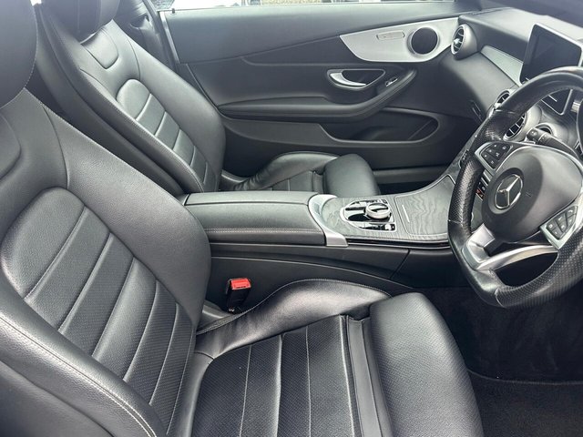 2017 Mercedes-Benz C-CLASS - Photo 2