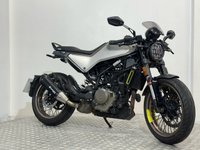 USED 2021 71 HUSQVARNA VITPILEN 401 LOW MILEAGE - HPI CLEAR - A2 COMPLIANT COMES WITH NEW MOT AND WARRANTY
