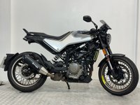 USED 2021 71 HUSQVARNA VITPILEN 401 LOW MILEAGE - HPI CLEAR - A2 COMPLIANT COMES WITH NEW MOT AND WARRANTY