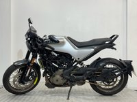 USED 2021 71 HUSQVARNA VITPILEN 401 LOW MILEAGE - HPI CLEAR - A2 COMPLIANT COMES WITH NEW MOT AND WARRANTY