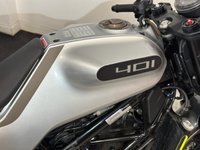 USED 2021 71 HUSQVARNA VITPILEN 401 LOW MILEAGE - HPI CLEAR - A2 COMPLIANT COMES WITH NEW MOT AND WARRANTY