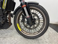 USED 2021 71 HUSQVARNA VITPILEN 401 LOW MILEAGE - HPI CLEAR - A2 COMPLIANT COMES WITH NEW MOT AND WARRANTY