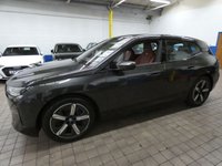 USED 2022 22 BMW IX 40 76.6kWh M Sport SUV 5dr Electric Auto xDrive (326 ps) SAT NAV LEATHER HEATED SEATS CRUISE CONTROL PARKING SENSORS 1 OWNER SERVICE HISTORY WARRANTY