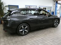 USED 2022 22 BMW IX 40 76.6kWh M Sport SUV 5dr Electric Auto xDrive (326 ps) SAT NAV LEATHER HEATED SEATS CRUISE CONTROL PARKING SENSORS 1 OWNER SERVICE HISTORY WARRANTY