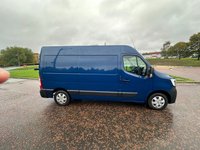 USED 2020 70 RENAULT MASTER 2 BERTH WITH FIXED BED 2.3 dCi ENERGY 35 Business +MWB Medium Roof Euro 6 (s/s) (150 bhp) FIXED BED WITH LITHIUM BATTERY