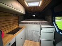 USED 2020 70 RENAULT MASTER 2 BERTH WITH FIXED BED 2.3 dCi ENERGY 35 Business +MWB Medium Roof Euro 6 (s/s) (150 bhp) FIXED BED WITH LITHIUM BATTERY