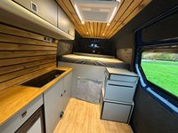 USED 2020 70 RENAULT MASTER 2 BERTH WITH FIXED BED 2.3 dCi ENERGY 35 Business +MWB Medium Roof Euro 6 (s/s) (150 bhp) FIXED BED WITH LITHIUM BATTERY