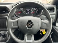 USED 2020 70 RENAULT MASTER 2 BERTH WITH FIXED BED 2.3 dCi ENERGY 35 Business +MWB Medium Roof Euro 6 (s/s) (150 bhp) FIXED BED WITH LITHIUM BATTERY