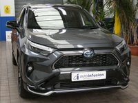 USED 2022 72 TOYOTA RAV4 2.5 VVT 18.1kWh Dynamic SUV 5dr Petrol Plug-in Hybrid CVT 4WD Euro 6 (s/s) (306 ps) 4WD SAT NAV PART LEATHER HEATED SEATS REAR VIEW CAMERA CRUISE CONTROL PARKING SENSORS 1 OWNER EXCELLENT SERVICE HISTORY WARRANTY