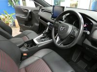 USED 2022 72 TOYOTA RAV4 2.5 VVT 18.1kWh Dynamic SUV 5dr Petrol Plug-in Hybrid CVT 4WD Euro 6 (s/s) (306 ps) 4WD SAT NAV PART LEATHER HEATED SEATS REAR VIEW CAMERA CRUISE CONTROL PARKING SENSORS 1 OWNER EXCELLENT SERVICE HISTORY WARRANTY