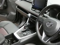 USED 2022 72 TOYOTA RAV4 2.5 VVT 18.1kWh Dynamic SUV 5dr Petrol Plug-in Hybrid CVT 4WD Euro 6 (s/s) (306 ps) 4WD SAT NAV PART LEATHER HEATED SEATS REAR VIEW CAMERA CRUISE CONTROL PARKING SENSORS 1 OWNER EXCELLENT SERVICE HISTORY WARRANTY