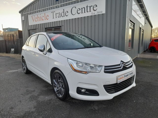 View our CITROEN C4