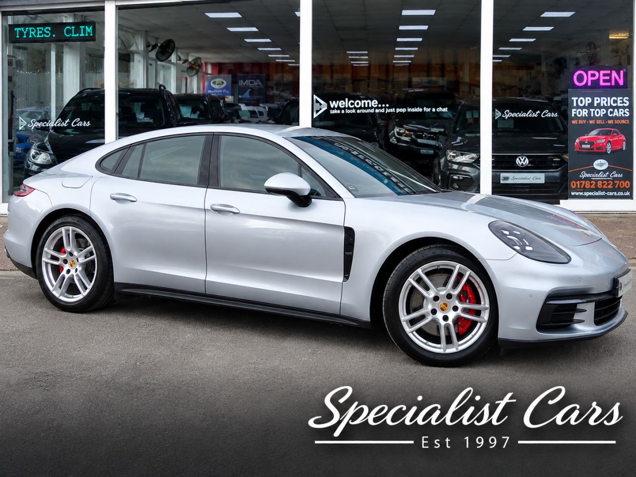 2017 Porsche Panamera