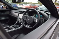 USED 2017 17 JAGUAR XF 3.0d V6 S Saloon 4dr Diesel Auto Euro 6 (s/s) (300 ps) PAN ROOF / PRO NAV / MERIDIAN