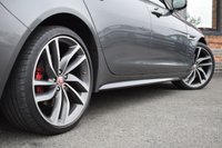 USED 2017 17 JAGUAR XF 3.0d V6 S Saloon 4dr Diesel Auto Euro 6 (s/s) (300 ps) PAN ROOF / PRO NAV / MERIDIAN