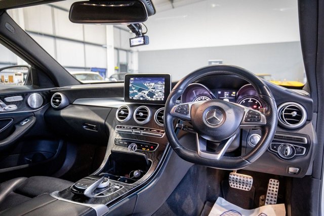 2018 Mercedes-Benz C-Class 2.1L Amg Line 4dr - Photo 3