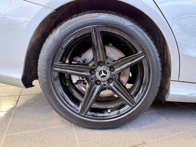 2018 Mercedes-Benz C-Class 2.1L Amg Line 4dr - Photo 5